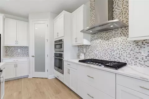 Kitchen - 12962 Steed Trace Loop, Lithia, FL 33547 photo 4 of 7