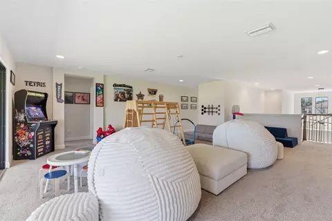 Entry Way - 12962 Steed Trace Loop, Lithia, FL 33547 photo 6 of 8