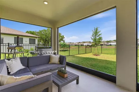 Exterior - 12962 Steed Trace Loop, Lithia, FL 33547 photo 7 of 10
