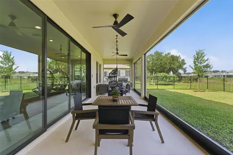 Exterior - 12962 Steed Trace Loop, Lithia, FL 33547 photo 9 of 10