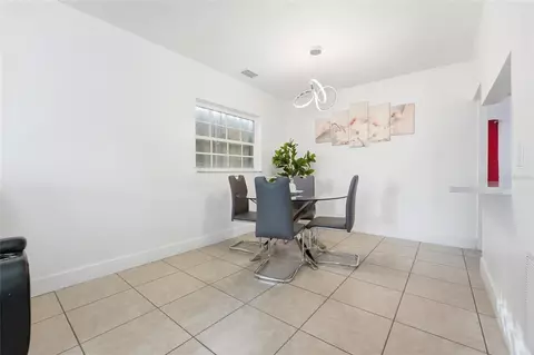 Dining - 465 E 38th St, Hialeah, FL 33013 photo 1 of 2