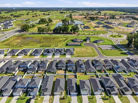 View/Area - 4587 SW 83rd Loop, Ocala, FL 34476 photo 9 of 10