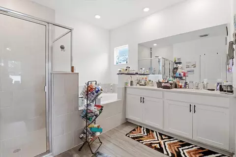 Bath - 4587 SW 83rd Loop, Ocala, FL 34476 photo 1 of 6