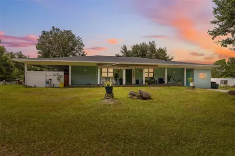 4527 Redcoat Dr, Wesley Chapel, FL 33543