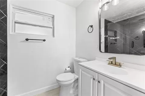 Bath - 6221 Florida Cir E, Apollo Beach, FL 33572 photo 2 of 3