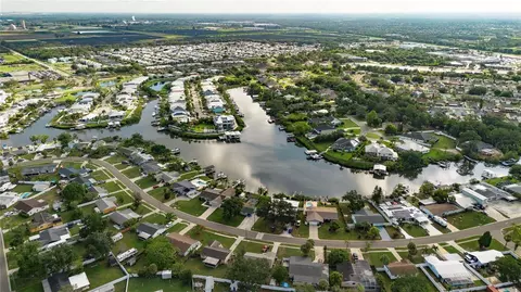 View/Area - 6221 Florida Cir E, Apollo Beach, FL 33572 photo 6 of 6