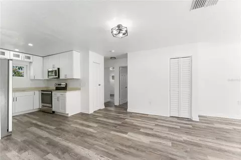 Living - 6221 Florida Cir E, Apollo Beach, FL 33572 photo 1 of 9
