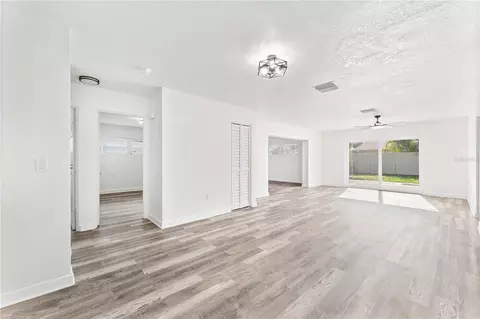 Living - 6221 Florida Cir E, Apollo Beach, FL 33572 photo 9 of 9