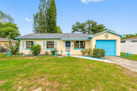 126 W Grapefruit Cir, Clearwater, FL 33759