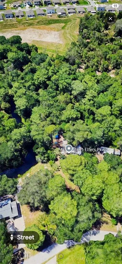 3621 Elfers Pkwy, New Port Richey, FL 34655