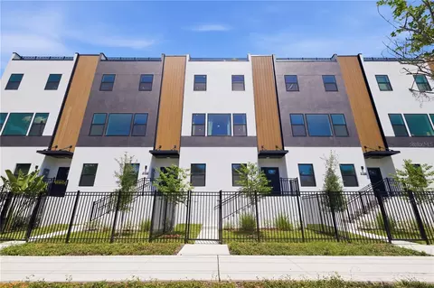 2104 4th St S #3, Saint Petersburg, FL 33705