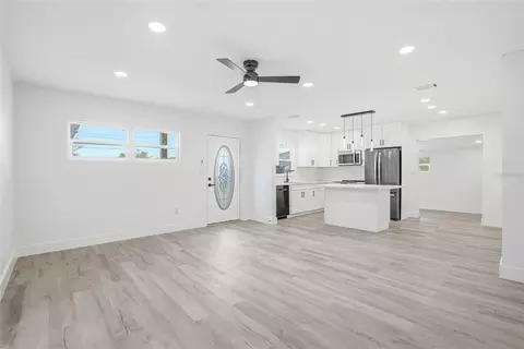 Living - 529 Firefly Ln, Apollo Beach, FL 33572 photo 3 of 7