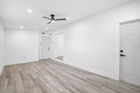 Living - 529 Firefly Ln, Apollo Beach, FL 33572 photo 6 of 7