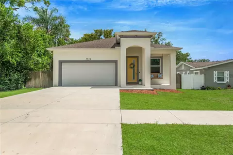 2524 Lake Ellen Ln, Tampa, FL 33618
