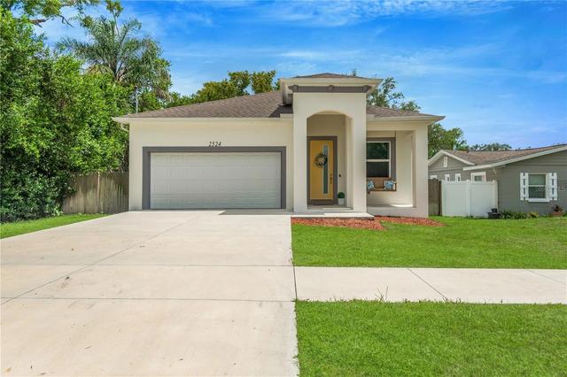 2524 Lake Ellen Ln, Tampa, FL 33618