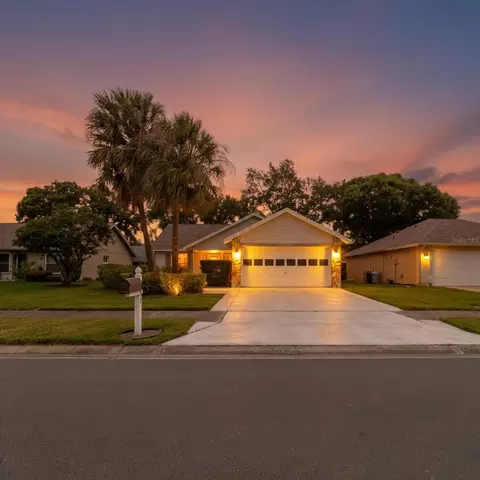 3951 104th Ave N, Clearwater, FL 33762