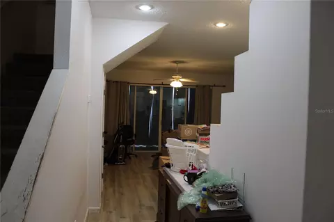 Entry Way - 202 Hemingway Dr, Oldsmar, FL 34677 photo 2 of 4