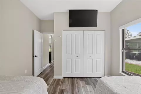 Bedroom - 11203 Longbrooke Dr, Riverview, FL 33579 photo 7 of 8