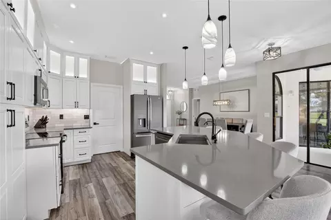 Kitchen - 11203 Longbrooke Dr, Riverview, FL 33579 photo 2 of 5