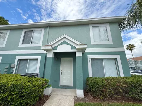 2035 Fluorshire Dr, Brandon, FL 33511
