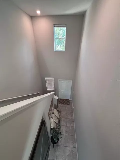Entry Way - 405 Serenity Mill Loop, Ruskin, FL 33570 photo 5 of 5