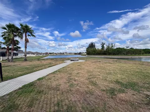 View/Area - 405 Serenity Mill Loop, Ruskin, FL 33570 photo 1 of 2