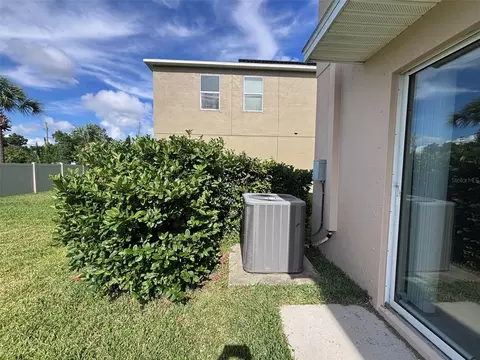 Exterior - 405 Serenity Mill Loop, Ruskin, FL 33570 photo 4 of 14