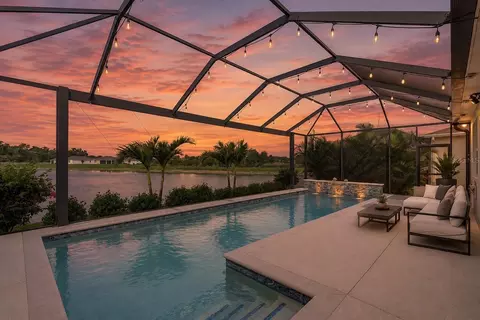 3921 Mossy Limb Ct, Palmetto, FL 34221