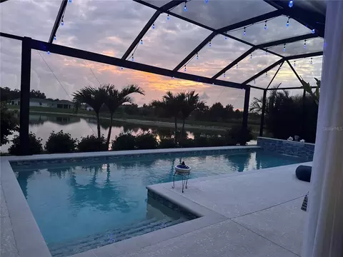 3921 Mossy Limb Ct, Palmetto, FL 34221