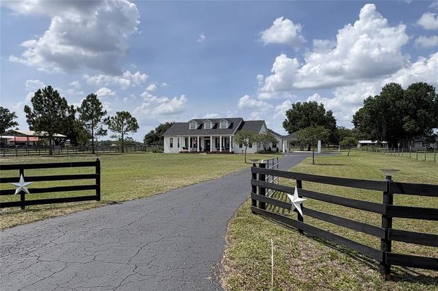18622 Dorman Rd, Lithia, FL 33547