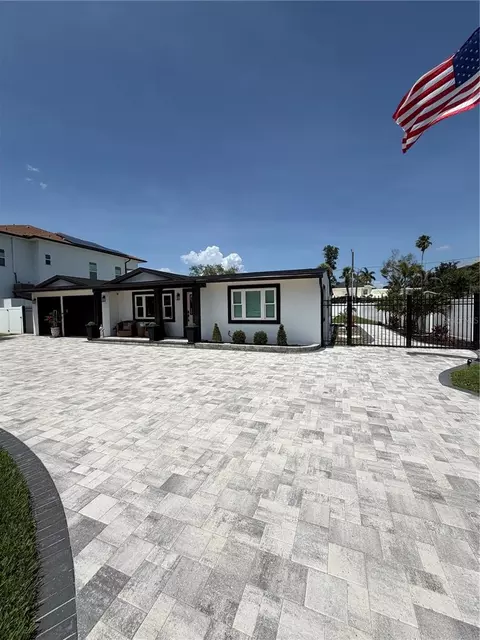 3921 Belle Vista Dr E, Saint Pete Beach, FL 33706