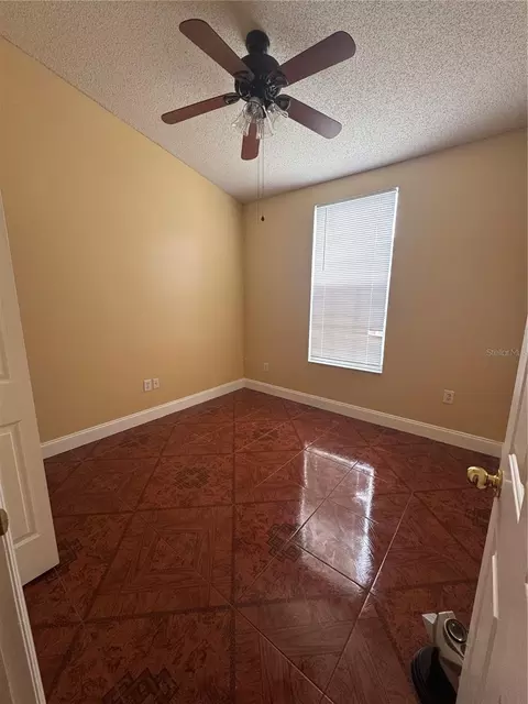 Bedroom - 6229 Osprey Lake Cir, Riverview, FL 33578 photo 1 of 3