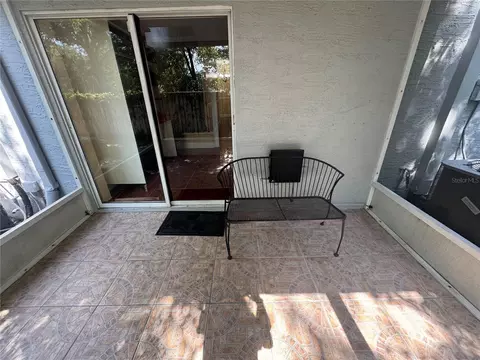 Exterior - 6229 Osprey Lake Cir, Riverview, FL 33578 photo 3 of 4