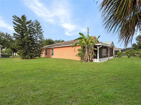 Exterior - 7115 Forest Mere Dr, Riverview, FL 33578 photo 3 of 19
