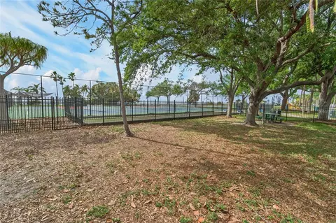 Exterior - 1108 Seagrape Dr, Ruskin, FL 33570 photo 20 of 22