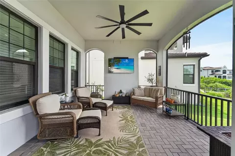 Exterior - 1108 Seagrape Dr, Ruskin, FL 33570 photo 3 of 22