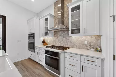 Kitchen - 1108 Seagrape Dr, Ruskin, FL 33570 photo 6 of 6