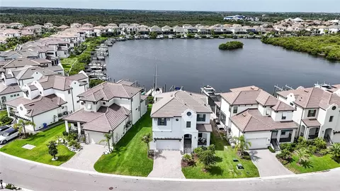 View/Area - 1108 Seagrape Dr, Ruskin, FL 33570 photo 12 of 18