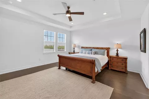 Bedroom - 1108 Seagrape Dr, Ruskin, FL 33570 photo 1 of 12