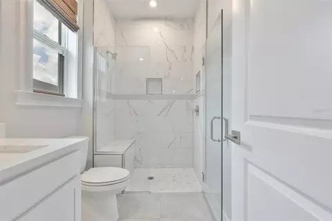 Bath - 12342 54th St E, Parrish, FL 34219 photo 5 of 6