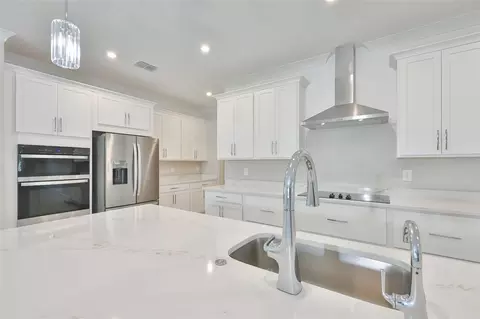 Kitchen - 12342 54th St E, Parrish, FL 34219 photo 3 of 4