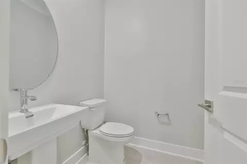 Bath - 12342 54th St E, Parrish, FL 34219 photo 6 of 6