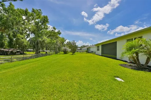 Exterior - 12342 54th St E, Parrish, FL 34219 photo 6 of 15