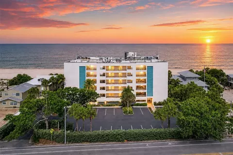 420 Gulf Blvd #202, Indian Rocks Beach, FL 33785