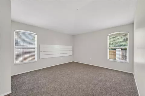 Bedroom - 418 Henderson Ave, Seffner, FL 33584 photo 6 of 8