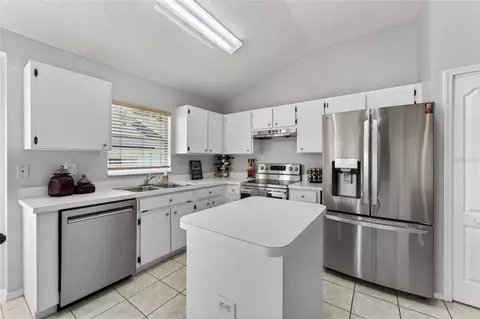 Kitchen - 418 Henderson Ave, Seffner, FL 33584 photo 1 of 6