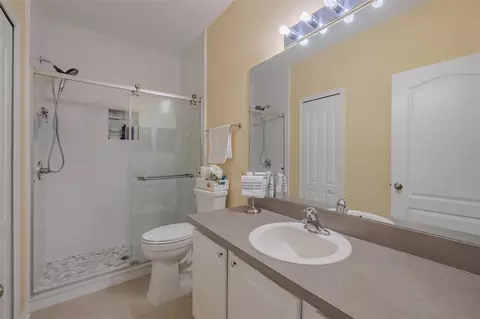 Bath - 15911 Fishhawk View Dr, Lithia, FL 33547 photo 1 of 2
