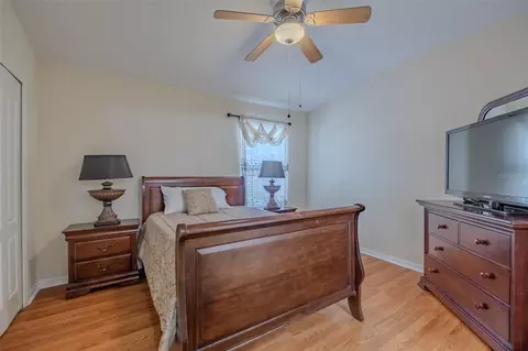 Bedroom - 15911 Fishhawk View Dr, Lithia, FL 33547 photo 4 of 5