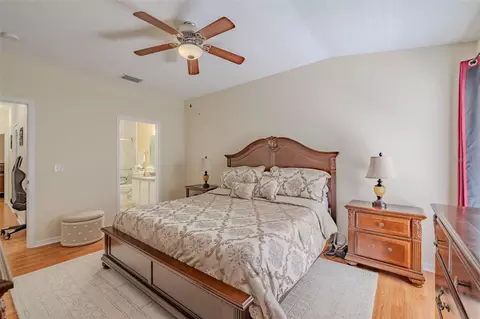 Bedroom - 15911 Fishhawk View Dr, Lithia, FL 33547 photo 1 of 5