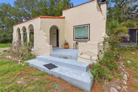 8115 N 37th St, Tampa, FL 33604